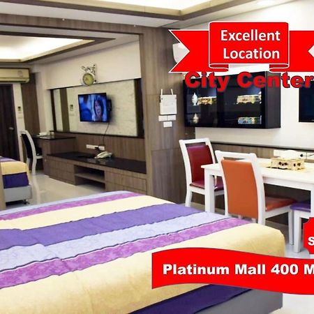 Family Suite Room Pratunam Bangkok Exterior photo