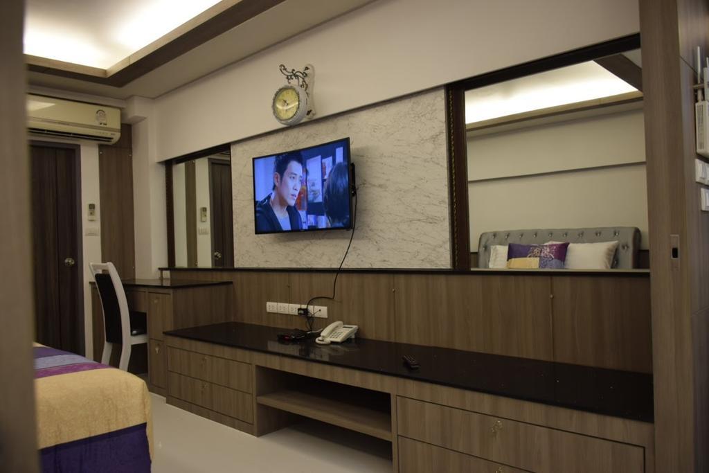Family Suite Room Pratunam Bangkok Exterior photo
