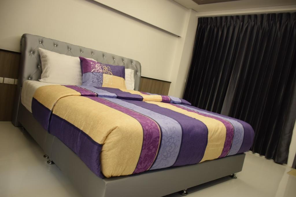 Family Suite Room Pratunam Bangkok Exterior photo