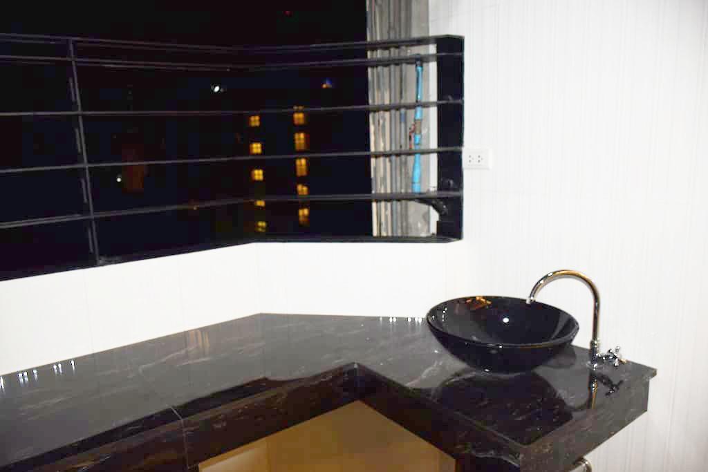Family Suite Room Pratunam Bangkok Exterior photo
